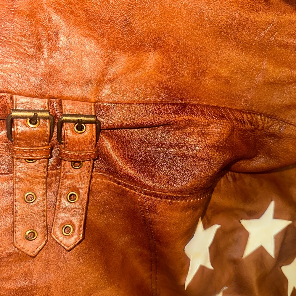 Brown Star-Patterned Jacket - Picture 6 of 9